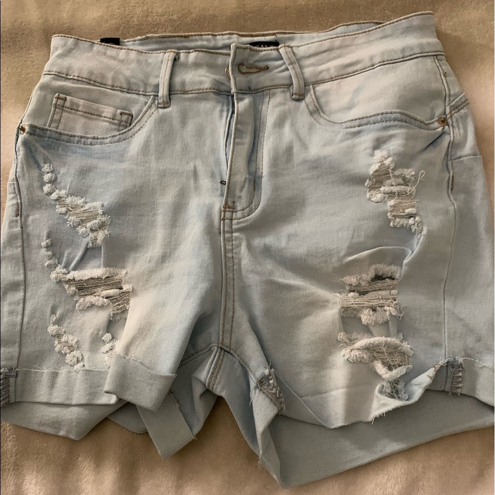 Light Washed Jegging Shorts